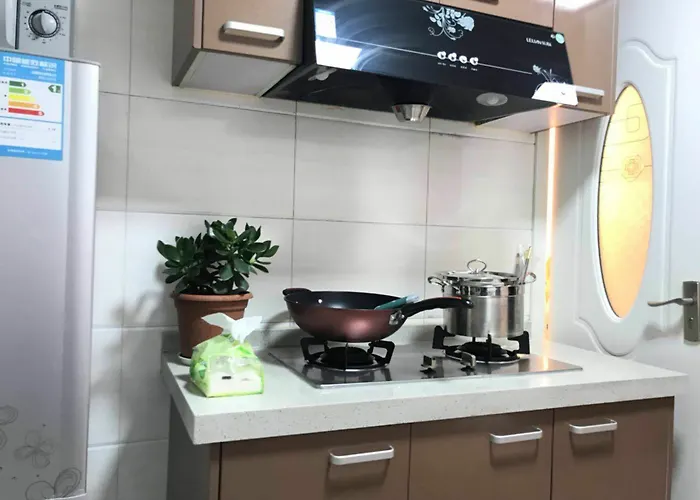 Shanghai Yuesu Lingling Rd No.2 Branch